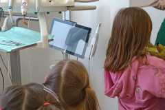 Wizyta w gabinecie stomatologiczny Dental Academy