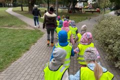 Wyjście na spacer jesienny